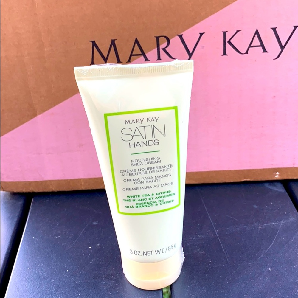 Satin Hands nourishing Shea cream